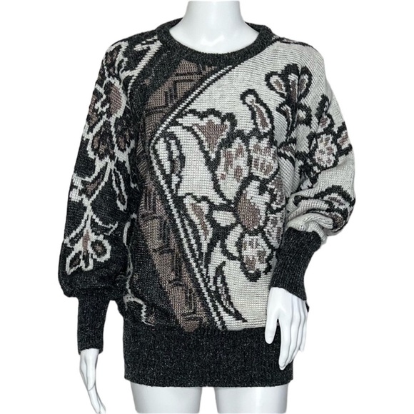 Vintage Angenie Women’s Sweater - Picture 1 of 8